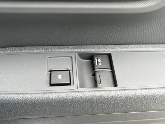 N-VAN G 1オーナー車 禁煙車 Hondaセンシング FM/AM CD ハロゲンライト ETC2.0 オートエアコン 12インチホイール(13枚目)