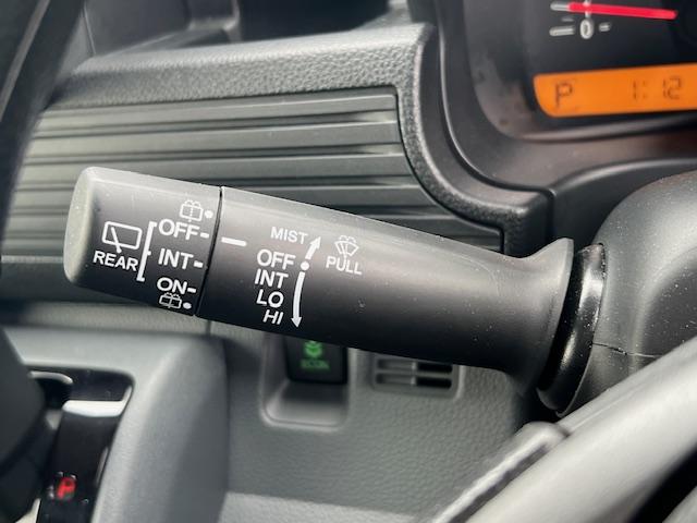 N-VAN G 1オーナー車 禁煙車 Hondaセンシング FM/AM CD ハロゲンライト ETC2.0 オートエアコン 12インチホイール(17枚目)