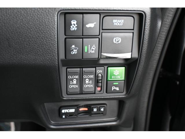 オデッセイハイブリッド e:HEVアブソルート・EX ホンダセンシング 純正10INナビ マルチビューカメラ 2.0ETC FRドラレコ 障害物センサー Pアシスト PWシート シートヒーター オットマン PWゲート アルミホイール LEDライト イモビ(17枚目)