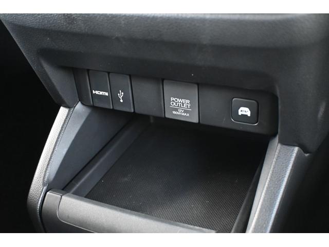 オデッセイハイブリッド e:HEVアブソルート・EX ホンダセンシング 純正10INナビ マルチビューカメラ 2.0ETC FRドラレコ 障害物センサー Pアシスト PWシート シートヒーター オットマン PWゲート アルミホイール LEDライト イモビ(19枚目)