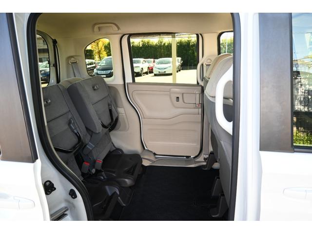 N-BOX Gホンダセンシング ケンウッドナビ ワンセグ Rカメラ ETC LEDライト 盗難防止システム ナビTV スマキー DVD再生機能 横滑り防止 記録簿 USB パワーウィンドウ AAC クルコン 両スラ 両席エアバック(18枚目)