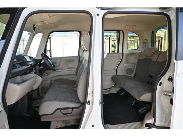 N-BOX Gホンダセンシング ケンウッドナビ ワンセグ Rカメラ ETC LEDライト 盗難防止システム ナビTV スマキー DVD再生機能 横滑り防止 記録簿 USB パワーウィンドウ AAC クルコン 両スラ 両席エアバック(19枚目)