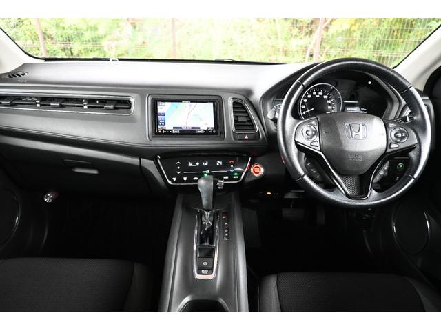 ヴェゼル X・ホンダセンシング カロッツェリアナビ フルセグ Rカメラ ETC アルミホイール LEDライト Wエアバッグ 盗難防止 アクティブクルーズコントロール オートエアコン LEDランプ 衝突軽減ブレ-キ パワステ TVナビ(10枚目)