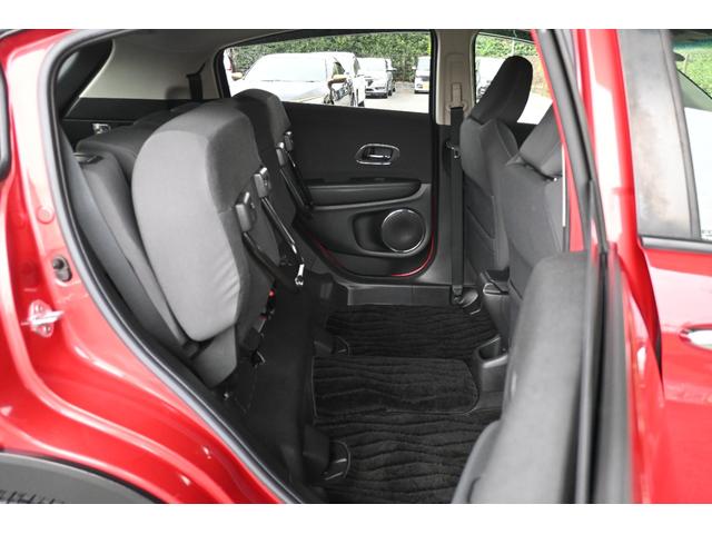 ヴェゼル X・ホンダセンシング カロッツェリアナビ フルセグ Rカメラ ETC アルミホイール LEDライト Wエアバッグ 盗難防止 アクティブクルーズコントロール オートエアコン LEDランプ 衝突軽減ブレ-キ パワステ TVナビ(20枚目)