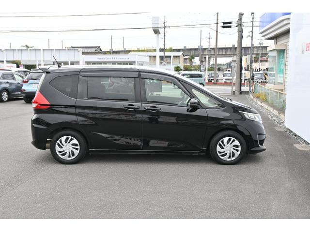 フリード G・ホンダセンシング 純正ナビ ワンセグ Rカメラ ETC LEDライト 両側Pスライドドア 追突被害軽減ブレーキ iストップ Wエアバッグ パワーウィンドウ ベンチシート 1オ-ナ- アクティブクルーズコントロール(8枚目)