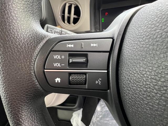 Ｎ－ＢＯＸ ベースグレード　届出済み未使用車　禁煙　Ｈｏｎｄａセンシング　コンフォートＰＫＧ　純正ナビ　地デジ　Ｂカメラ　両側電動スライドドア　ＬＥＤライト　コーナーセンサー　ＥＴＣ　１４インチホイール　衝突軽減システム　ＡＢＳ（13枚目）