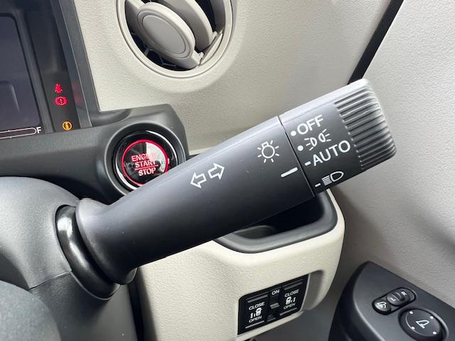 Ｎ－ＢＯＸ ベースグレード　届出済み未使用車　禁煙　Ｈｏｎｄａセンシング　コンフォートＰＫＧ　純正ナビ　地デジ　Ｂカメラ　両側電動スライドドア　ＬＥＤライト　コーナーセンサー　ＥＴＣ　１４インチホイール　衝突軽減システム　ＡＢＳ（14枚目）