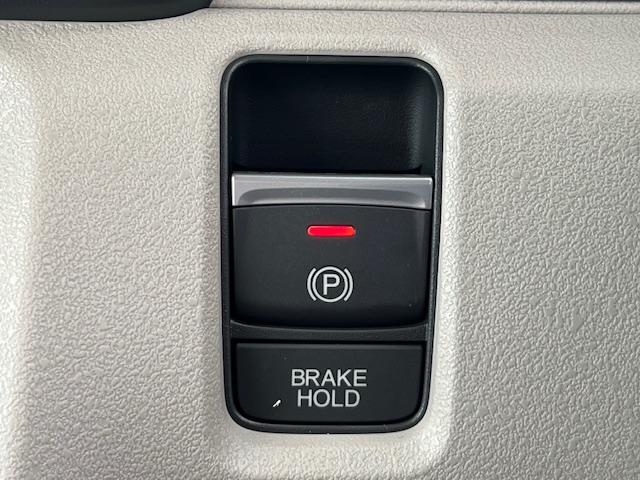 Ｎ－ＢＯＸ ベースグレード　届出済み未使用車　禁煙　Ｈｏｎｄａセンシング　コンフォートＰＫＧ　純正ナビ　地デジ　Ｂカメラ　両側電動スライドドア　ＬＥＤライト　コーナーセンサー　ＥＴＣ　１４インチホイール　衝突軽減システム　ＡＢＳ（21枚目）