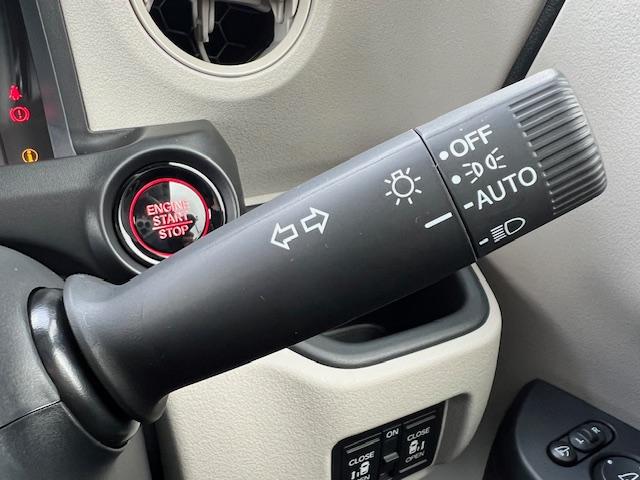 Ｎ－ＢＯＸ ベースグレード　届出済み未使用車　禁煙　コンフォートＰＫＧ　Ｈｏｎｄａセンシング　純正ナビ　地デジ　Ｂカメラ　Ｂｌｕｅｔｏｏｔｈ　両側電動スライドドア　ＬＥＤライト　シートヒーター　フロントドラレコ　ＥＴＣ　ＡＢＳ（14枚目）