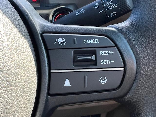 Ｎ－ＢＯＸジョイ ベースグレード　届出済み未使用車　禁煙車　ＪＯＹ　Ｈｏｎｄａセンシング　純正ナビ　地デジ　Ｂカメラ　Ｂｌｕｅｔｏｏｔｈ　片側電動スライドドア　ＬＥＤライト　シートヒーター　ＥＴＣ　前ドラレコ　１４インチホイール（12枚目）