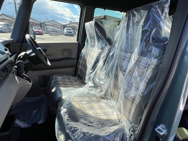 Ｎ－ＢＯＸジョイ ベースグレード　届出済み未使用車　禁煙車　ＪＯＹ　Ｈｏｎｄａセンシング　純正ナビ　地デジ　Ｂカメラ　Ｂｌｕｅｔｏｏｔｈ　片側電動スライドドア　ＬＥＤライト　シートヒーター　ＥＴＣ　前ドラレコ　１４インチホイール（30枚目）