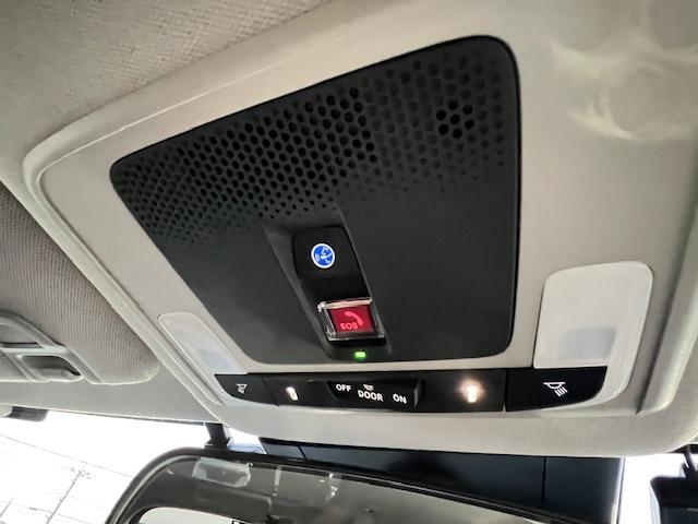 ヴェゼル e:HEVX・HuNTパッケージ 弊社デモカー 禁煙車 ワンオーナー車 Hondaセンシング 純正ナビ 地デジ Bカメラ Bluetooth ホンダコネクト オートリトラミラー コーナーセンサー LEDライト 前後ドラレコ ETC(2枚目)