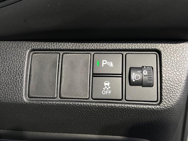 ヴェゼル e:HEVX・HuNTパッケージ 弊社デモカー 禁煙車 ワンオーナー車 Hondaセンシング 純正ナビ 地デジ Bカメラ Bluetooth ホンダコネクト オートリトラミラー コーナーセンサー LEDライト 前後ドラレコ ETC(21枚目)