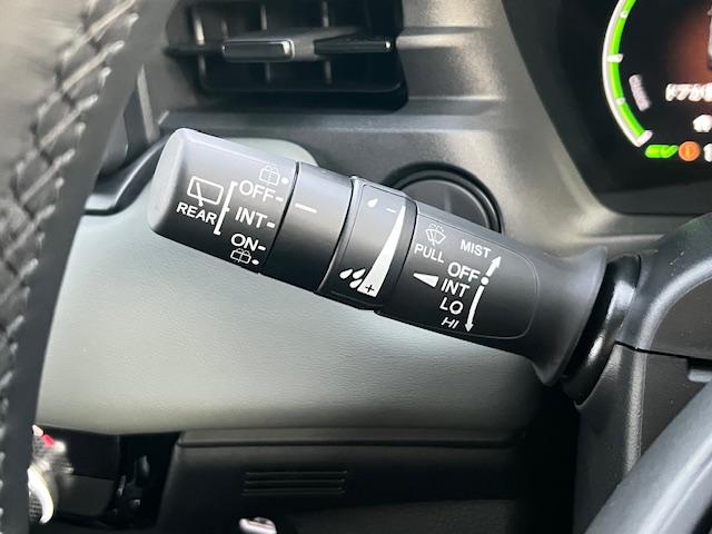 ヴェゼル e:HEVX・HuNTパッケージ 弊社デモカー 禁煙車 ワンオーナー車 Hondaセンシング 純正ナビ 地デジ Bカメラ Bluetooth ホンダコネクト オートリトラミラー コーナーセンサー LEDライト 前後ドラレコ ETC(24枚目)