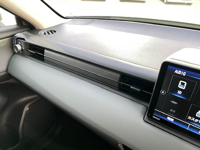 ヴェゼル e:HEVX・HuNTパッケージ 弊社デモカー 禁煙車 ワンオーナー車 Hondaセンシング 純正ナビ 地デジ Bカメラ Bluetooth ホンダコネクト オートリトラミラー コーナーセンサー LEDライト 前後ドラレコ ETC(31枚目)