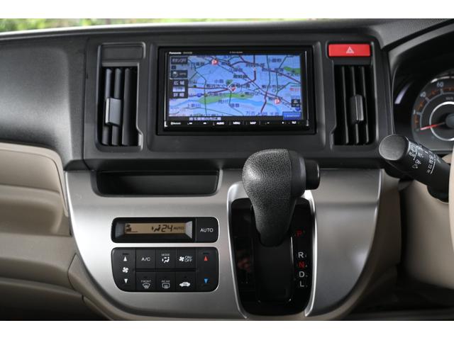 N-WGN C ストラーダナビ ワンセグ ETC 助手席エアバッグ ECON エアバッグ 横滑り防止 記録簿 パワーウインドウ フルオートエアコン パワーステアリング ABS キーレス付き(3枚目)