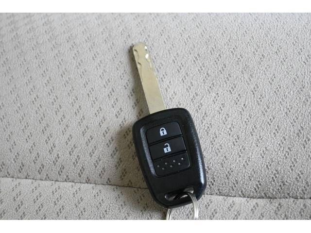 N-WGN C ストラーダナビ ワンセグ ETC 助手席エアバッグ ECON エアバッグ 横滑り防止 記録簿 パワーウインドウ フルオートエアコン パワーステアリング ABS キーレス付き(5枚目)