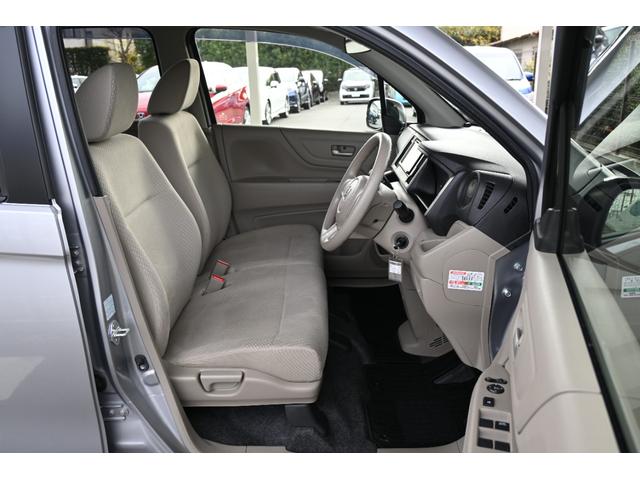 N-WGN C ストラーダナビ ワンセグ ETC 助手席エアバッグ ECON エアバッグ 横滑り防止 記録簿 パワーウインドウ フルオートエアコン パワーステアリング ABS キーレス付き(13枚目)