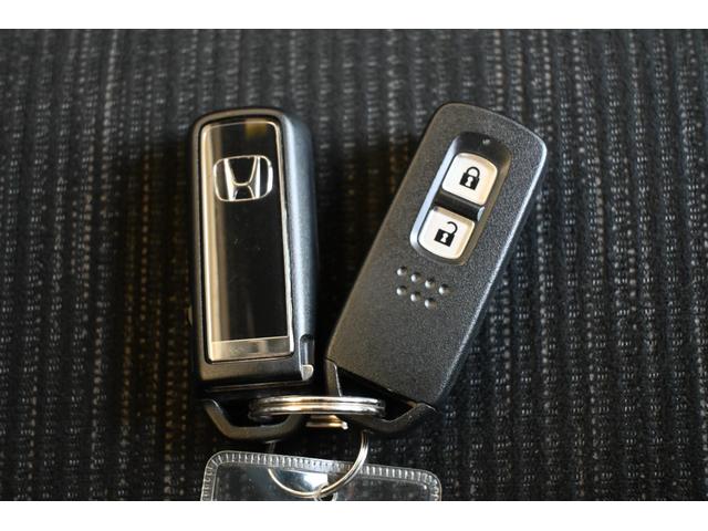 Ｎ－ＷＧＮ Ｌホンダセンシング　純正ナビ　フルセグ　Ｒカメラ　ＥＴＣ　ＦＲドラレコ　障害物センサー　シートヒーター　アルミホイール　ＬＥＤライト　Ｂモニタ　誤発進抑制　１オナ　ＬＥＤランプ　横滑り防止機能　ＵＳＢポート　キーフリー（16枚目）
