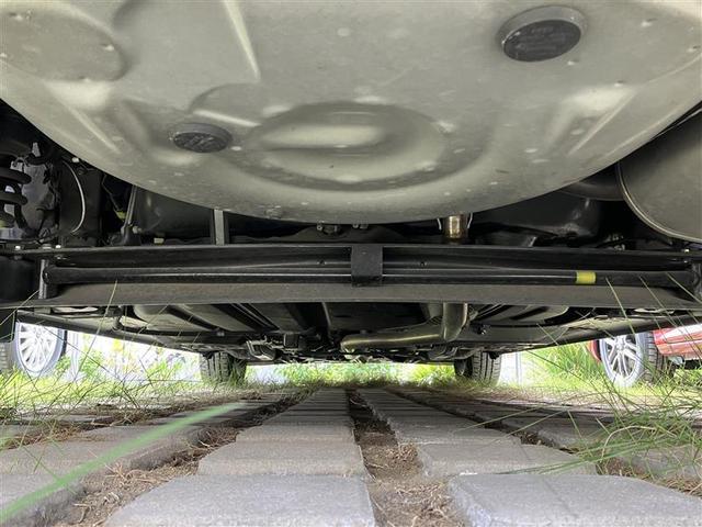 シエンタ Ｇ　クエロ　禁煙車　衝突被害軽減ブレーキ　ＬＥＤライト　７インチＳＤナビ　ワンセグＴＶ　ブルートゥース　ＣＤ　ＳＤ　バックモニター　ＥＴＣ　社外１５インチＡＷ　両側パワースライドドア　スマートキー　点検記録簿（42枚目）