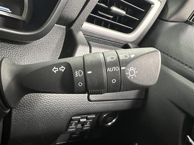 ルーミー カスタムG-T モデルLMガーニッシュ SDナビ 全周囲カメラ 両側オートスライドドア スマートキープッシュスタート LEDライト 1オーナー 横滑り防止機能 クルコン ETC付 アルミホイール DVD TV(15枚目)