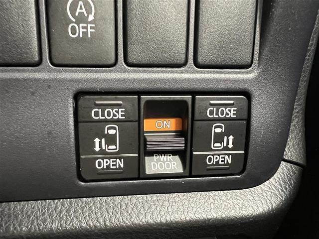 ノア G リアエアコン フルセグテレビ 盗難防止システム 1オーナ 記録簿付き エアバッグ アルミ キーレス アイドルストップ クルーズコントロール DVD再生 ETC メモリーナビ 3列シート ESC ABS(29枚目)