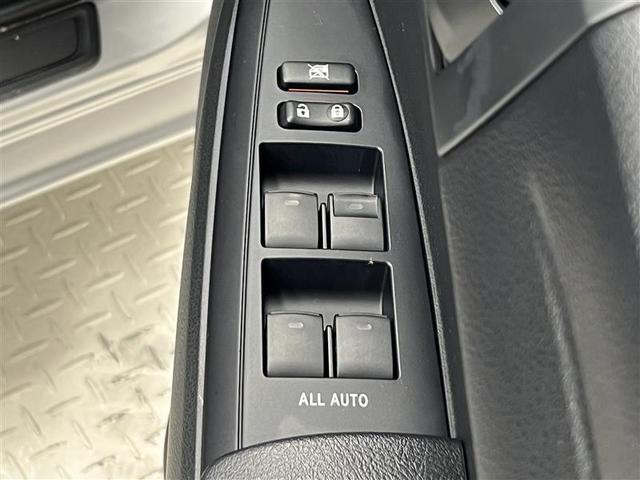 カローラアクシオ 1.5X アイドリングストップ付 運転席エアバッグ DVD 横滑り防止 ワンオーナー車 サイドエアバック 助手席エアバッグ ナビ&TV ワイヤレスキー エアコン パワーウインドウ パワステ ABS フルセグTV(22枚目)