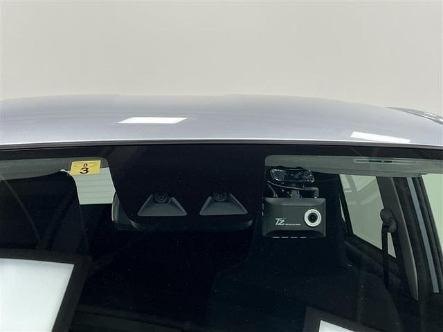 スマートアシスト３装着車！追突事故などへの予防安全装備で、被害軽減をサポート！前後ドライブレコーダー付！万が一の時があっても安心ですし、安全運転の啓発にも役立ちます！