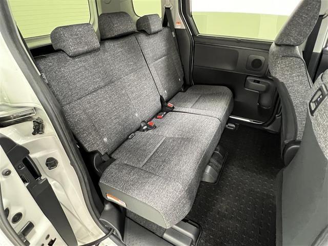 シエンタ ハイブリッドＺ　ＴＳＳ　ワンオーナ　ナビＴＶ　バックモニター　ＬＥＤライト　ＥＴＣ　スマートキー　オートエアコン　ＵＳＢ端子　前席シートヒーター　ＡＣ１００Ｖ　ブラインドスポットモニター　両側電動パワースライドドア（22枚目）