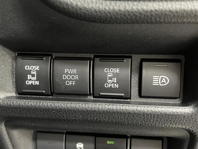 シエンタ ハイブリッドＺ　ＴＳＳ　ワンオーナ　ナビＴＶ　バックモニター　ＬＥＤライト　ＥＴＣ　スマートキー　オートエアコン　ＵＳＢ端子　前席シートヒーター　ＡＣ１００Ｖ　ブラインドスポットモニター　両側電動パワースライドドア（30枚目）