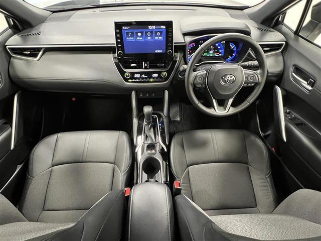 カローラクロス ハイブリッド　Ｚ　衝突軽減ブレーキ　記録簿有　スマキ－　ワンオーナ　Ｂモニター　アクティブクルーズコントロール　イモビ　ＬＥＤ　ＡＣ　運転席Ｐシート　メディアプレイヤー接続　キーレス　パワステ　アルミ　エアバッグ（8枚目）