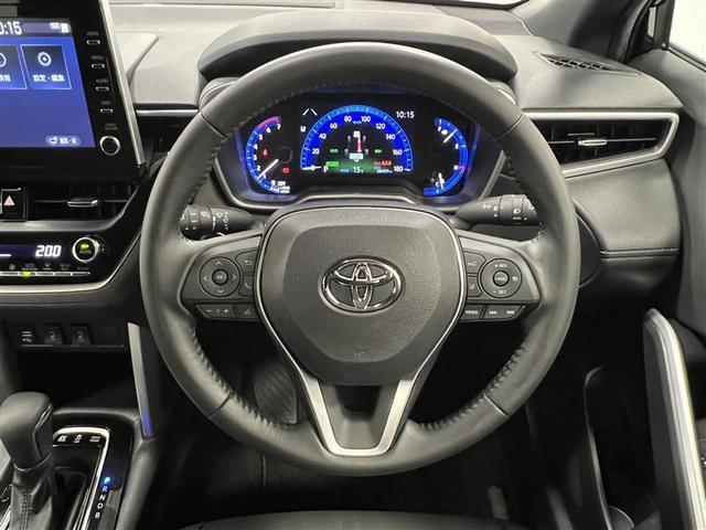 カローラクロス ハイブリッド　Ｚ　衝突軽減ブレーキ　記録簿有　スマキ－　ワンオーナ　Ｂモニター　アクティブクルーズコントロール　イモビ　ＬＥＤ　ＡＣ　運転席Ｐシート　メディアプレイヤー接続　キーレス　パワステ　アルミ　エアバッグ（9枚目）