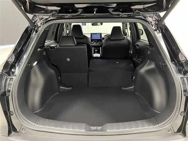 カローラクロス ハイブリッド　Ｚ　衝突軽減ブレーキ　記録簿有　スマキ－　ワンオーナ　Ｂモニター　アクティブクルーズコントロール　イモビ　ＬＥＤ　ＡＣ　運転席Ｐシート　メディアプレイヤー接続　キーレス　パワステ　アルミ　エアバッグ（25枚目）