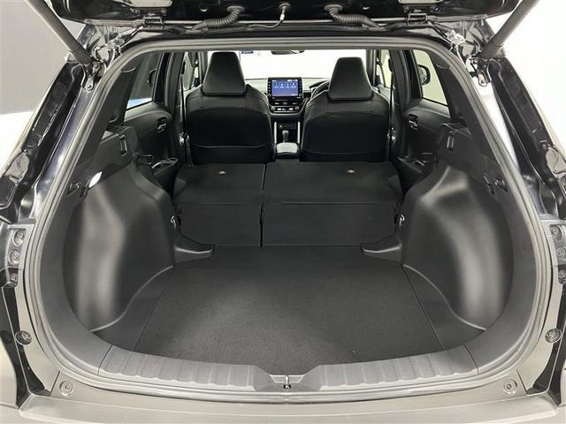 カローラクロス ハイブリッド　Ｚ　衝突軽減ブレーキ　記録簿有　スマキ－　ワンオーナ　Ｂモニター　アクティブクルーズコントロール　イモビ　ＬＥＤ　ＡＣ　運転席Ｐシート　メディアプレイヤー接続　キーレス　パワステ　アルミ　エアバッグ（26枚目）