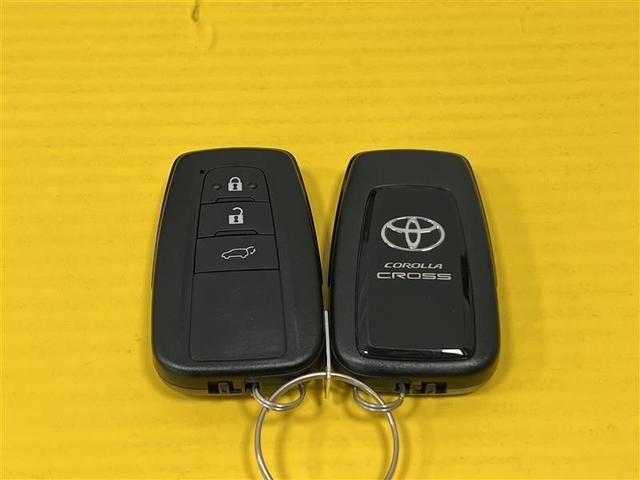 カローラクロス ハイブリッド　Ｚ　衝突軽減ブレーキ　記録簿有　スマキ－　ワンオーナ　Ｂモニター　アクティブクルーズコントロール　イモビ　ＬＥＤ　ＡＣ　運転席Ｐシート　メディアプレイヤー接続　キーレス　パワステ　アルミ　エアバッグ（29枚目）
