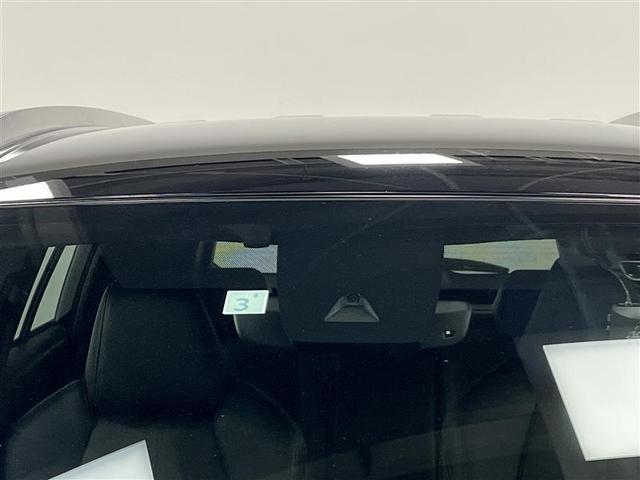 カローラクロス ハイブリッド　Ｚ　衝突軽減ブレーキ　記録簿有　スマキ－　ワンオーナ　Ｂモニター　アクティブクルーズコントロール　イモビ　ＬＥＤ　ＡＣ　運転席Ｐシート　メディアプレイヤー接続　キーレス　パワステ　アルミ　エアバッグ（32枚目）