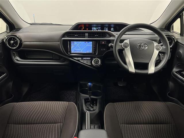 アクア Ｇ　誤発進抑制機能　バックモニタ　メンテナンスノート　デュアルエアバック　ナビＴＶ　パワーウィンドウ　ＥＳＣ　ＡＴエアコン　ＡＢＳ　パワーステアリング　オートクルーズ　運転席エアバッグ　ＥＴＣ（8枚目）