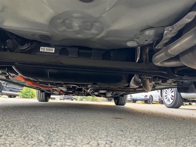 アクア Ｇ　誤発進抑制機能　バックモニタ　メンテナンスノート　デュアルエアバック　ナビＴＶ　パワーウィンドウ　ＥＳＣ　ＡＴエアコン　ＡＢＳ　パワーステアリング　オートクルーズ　運転席エアバッグ　ＥＴＣ（29枚目）