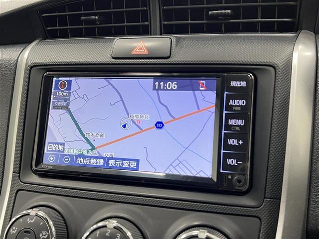 カローラフィールダー ＥＸ　ワンオーナー　１セグ　スマートキー＆プッシュスタート　ＰＷ　メモリナビ　キーレス　エアバッグ　マニュアルエアコン　横滑り防止装置　ＥＴＣ　ナビ＆ＴＶ　イモビライザー　アイドリングストップ　ＡＢＳ（11枚目）
