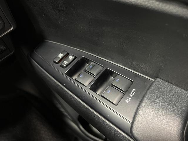 カローラフィールダー ＥＸ　ワンオーナー　１セグ　スマートキー＆プッシュスタート　ＰＷ　メモリナビ　キーレス　エアバッグ　マニュアルエアコン　横滑り防止装置　ＥＴＣ　ナビ＆ＴＶ　イモビライザー　アイドリングストップ　ＡＢＳ（22枚目）