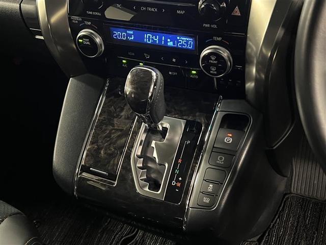 アルファード ２．５Ｓ　タイプゴールドＩＩ　カーナビ　ＬＥＤランプ　Ｂカメラ　スマートキ　ＡＣ１００Ｖ　盗難防止システム　ワンオーナー　ダブルエアコン　助手席エアバッグ　ＥＴＣ　オートクルーズ　３列シート　ミュージックプレイヤー接続可　ＡＢＳ（17枚目）