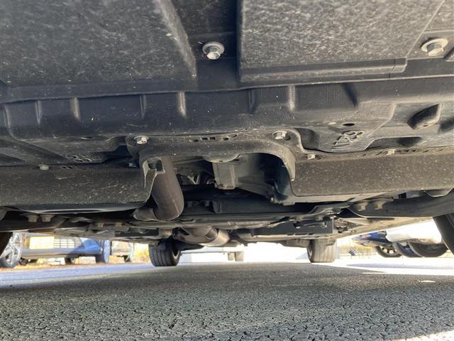 アルファード ２．５Ｓ　タイプゴールドＩＩ　カーナビ　ＬＥＤランプ　Ｂカメラ　スマートキ　ＡＣ１００Ｖ　盗難防止システム　ワンオーナー　ダブルエアコン　助手席エアバッグ　ＥＴＣ　オートクルーズ　３列シート　ミュージックプレイヤー接続可　ＡＢＳ（33枚目）