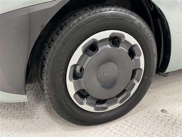 シエンタ ハイブリッドＺ　ＴＳＳ　ワンオーナ　エアバック　キーレスエントリー　ナビＴＶ　イモビライザー　整備記録簿　バックモニター　ＬＥＤヘッドライト　ＥＴＣ車載器　横滑り防止　スマートキー　オートエアコン　サイドエアバッグ（7枚目）