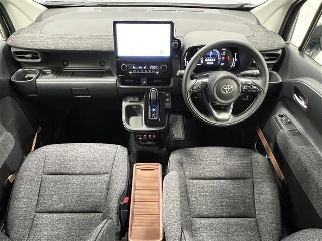 シエンタ ハイブリッドＺ　ＴＳＳ　ワンオーナ　エアバック　キーレスエントリー　ナビＴＶ　イモビライザー　整備記録簿　バックモニター　ＬＥＤヘッドライト　ＥＴＣ車載器　横滑り防止　スマートキー　オートエアコン　サイドエアバッグ（8枚目）