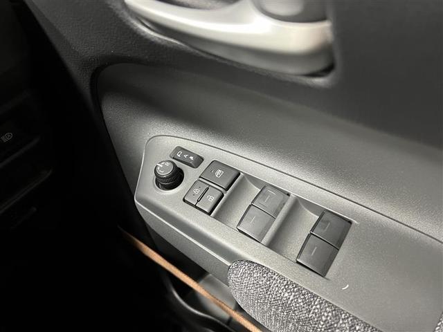 シエンタ ハイブリッドＺ　ＴＳＳ　ワンオーナ　エアバック　キーレスエントリー　ナビＴＶ　イモビライザー　整備記録簿　バックモニター　ＬＥＤヘッドライト　ＥＴＣ車載器　横滑り防止　スマートキー　オートエアコン　サイドエアバッグ（31枚目）