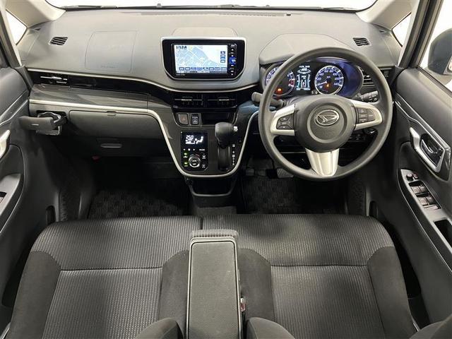 ムーヴ カスタム　ＸリミテッドＩＩ　ＳＡＩＩＩ　ワンオーナー車　ナビＴＶ　ＬＥＤヘッド　エアバック　スマートキー　アイドリングストップ　ミュージックプレイヤー接続可　ＡＢＳ　バックカメラ　地デジ　オートエアコン　助手席エアバッグ　キーフリー（8枚目）