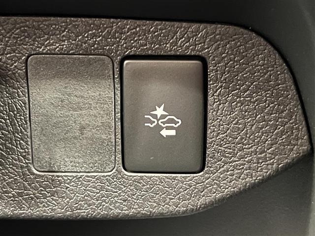 ヴィッツ Ｕ　盗難防止システム　衝突被害軽減ブレーキ　ＤＶＤ　ＬＥＤヘッドライト　キーレス　ＡＢＳ　エアコン　Ｂカメラ　スマートストップ　スマートキー　パワステ　ナビＴＶ　横滑り防止装置　パワーウィンドウ（19枚目）