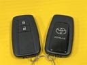 スマートキーはカバンやポケットから取り出すことなく、ドアのロックアンロックやエンジンの始動が出来ます!