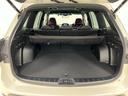 ラゲージスペースは必要十分な大きさ！大きなモノを載せたい時は、ラゲージ部分両サイドにあるレバーを操作して、後席を簡単に倒して使用する事も出来ます！