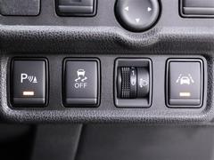 クリアランスソナー、ＬＤＷ（車線逸脱警報システム）のスイッチと、ヘッドライト光軸調整機能付！ 5